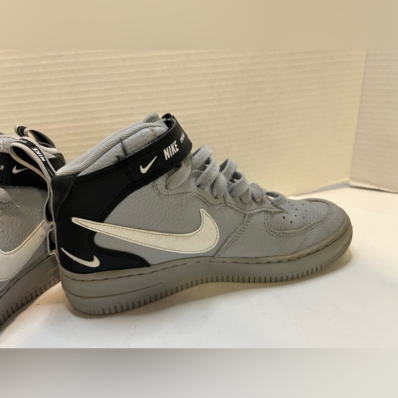 Nike Air Force 1 mid LV8 (GS) - Picture 6 of 9